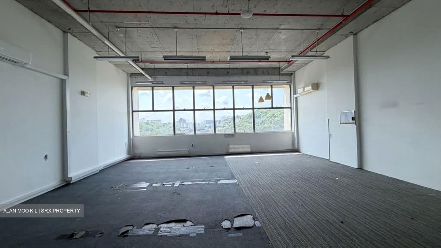 The Crescent @ Kallang (D13), Factory #596252811